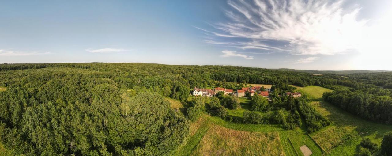 Bed and Breakfast Val De La Nef Joux-la-Ville Zewnętrze zdjęcie